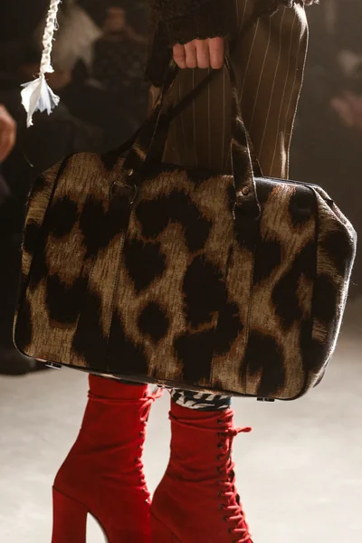 Look 31